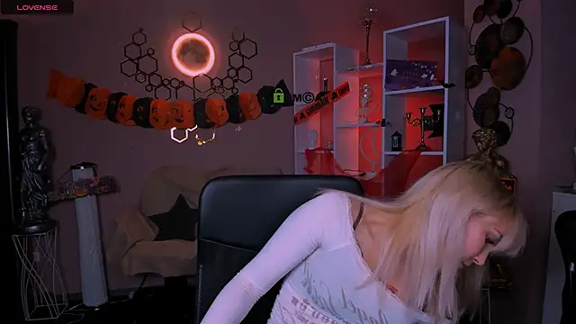 marta smith online show from 10.27.25