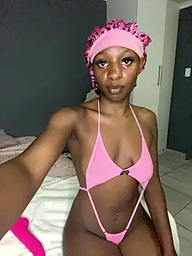 LonelyQueenxx25 online show from 01.08.26