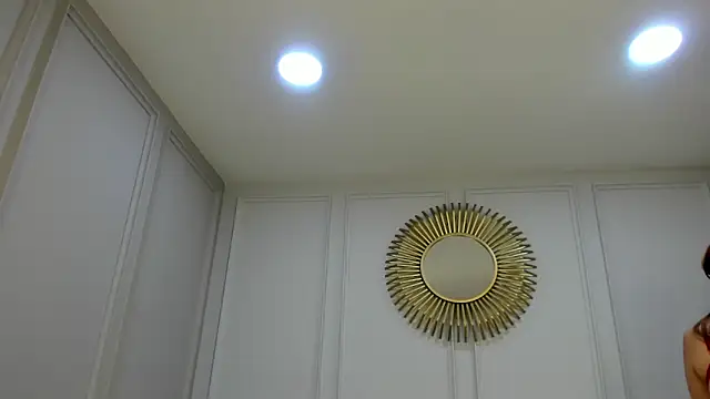 Snapshot of CharlotteBrownn_ chatting on 11.14.25 CharlotteBrownn online show from 11.14.25