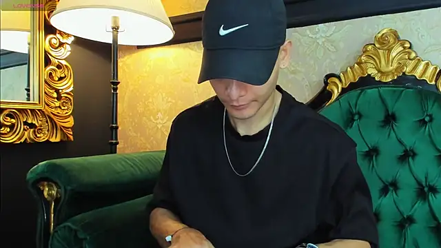 AlessandroKiing online show from 06.29.26