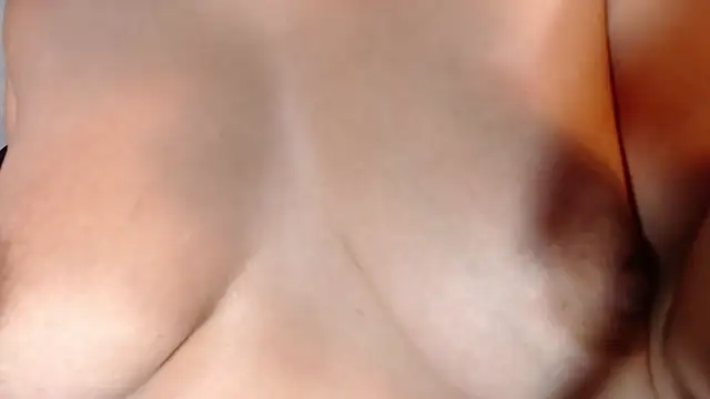 Naomi Blomm online show from 10.07.25