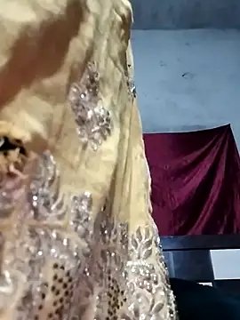 rani8008 online show from 02.19.26