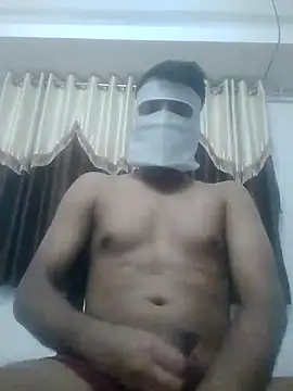 Snapshot of themasklover chatting on 09.20.25 themasklover online show from 09.20.25