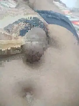 Snapshot of themasklover chatting on 09.25.25 themasklover online show from 09.25.25