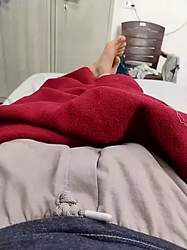 Snapshot of themasklover chatting on 03.01.26 themasklover online show from 03.01.26