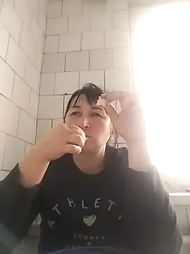 Funny Karina online show from 11.22.25