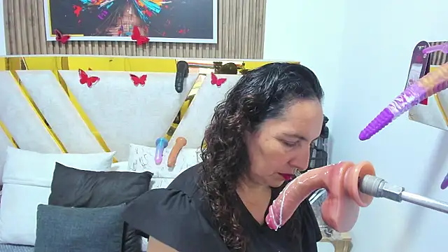 Luna Naughty1 online show from 05.21.26