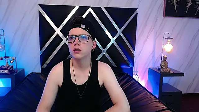 SpencerMontgomery online show from 12.04.25