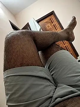 Snapshot of Mr_Batting_Man chatting on 11.17.25 Mr Batting Man online show from 11.17.25