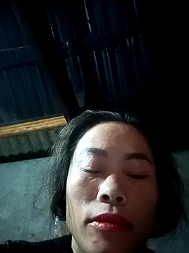 CoMay003 online show from 09.14.25