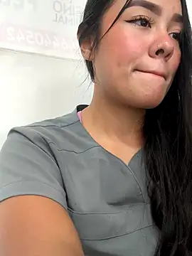 Snapshot of Mariaotalvaro chatting on 11.10.25 Mariaotalvaro online show from 11.10.25