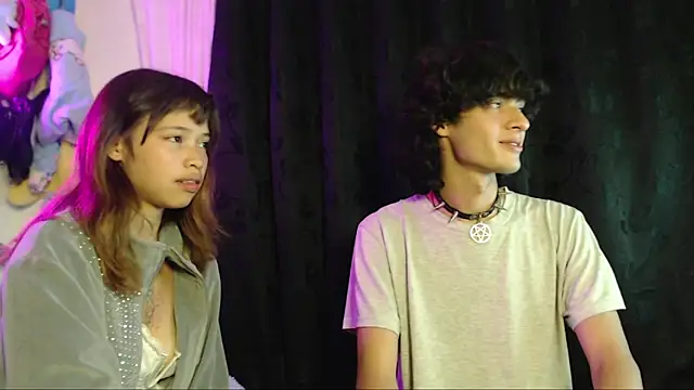 MixiPeach online show from 04.14.26