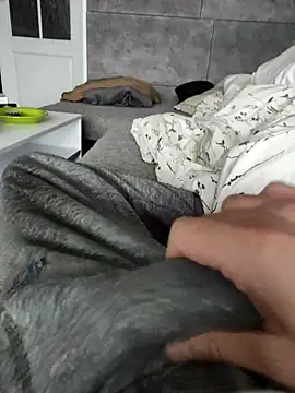 hansvonerotic1 online show from 11.29.25