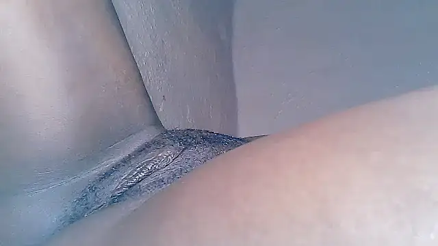 Chloe2001 online show from 09.25.25