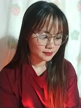 Snapshot of Sisi_dy01 chatting on 06.23.26 Sisi dy01 online show from 06.23.26