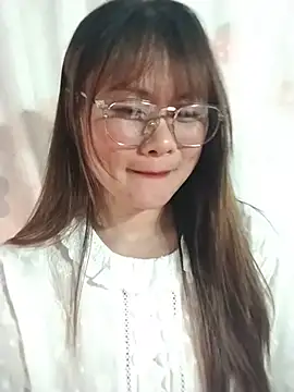Snapshot of Sisi_dy01 chatting on 07.04.26 Sisi dy01 online show from 07.04.26