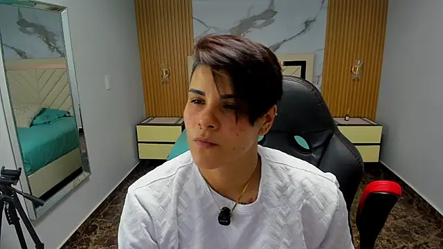 KAROLLJONES1 online show from 03.07.26