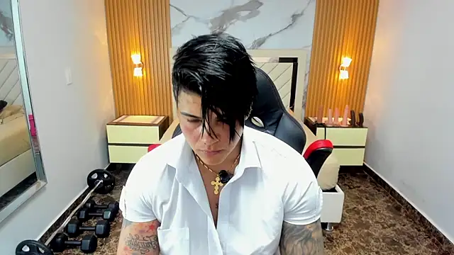 KAROLLJONES1 online show from 05.14.26