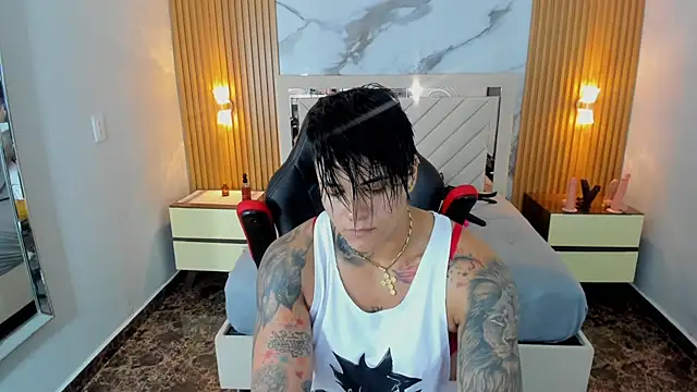 KAROLLJONES1 online show from 06.05.26