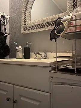 goddessmissmia online show from 09.30.25