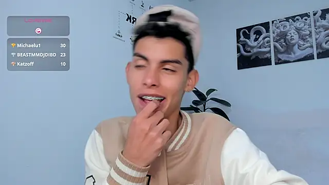 Room 69x online show from 11.29.25