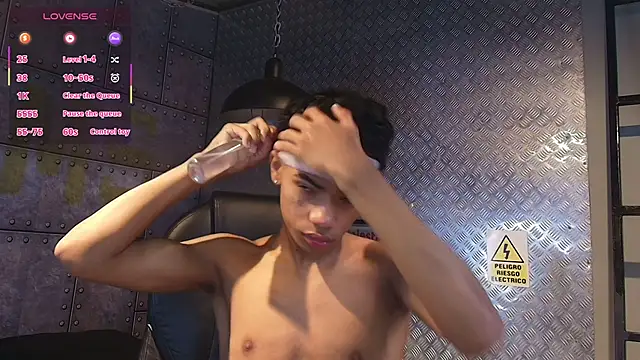 AlanCutee online show from 09.11.25