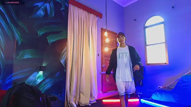 AlanCutee online show from 09.19.25