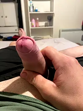 Snapshot of bigdicklad chatting on 09.14.25 bigdicklad online show from 09.14.25