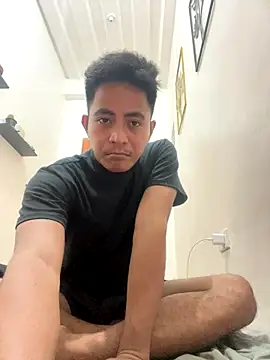 Lloyd wintours online show from 11.24.25