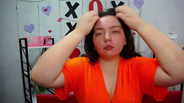 Snapshot of NeonilaLisova chatting on 09.18.25 NeonilaLisova online show from 09.18.25