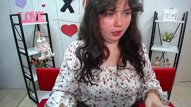 Snapshot of NeonilaLisova chatting on 09.29.25 NeonilaLisova online show from 09.29.25