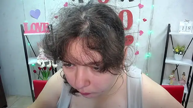 Snapshot of NeonilaLisova chatting on 10.18.25 NeonilaLisova online show from 10.18.25