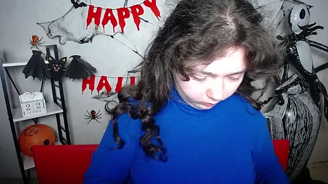Snapshot of NeonilaLisova chatting on 10.23.25 NeonilaLisova online show from 10.23.25