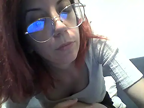 Anayssa  online show from 09.10.25