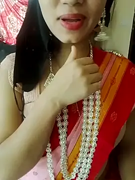 Snapshot of Sweet_Bindika07 chatting on 10.08.25 Sweet Bindika07 online show from 10.08.25