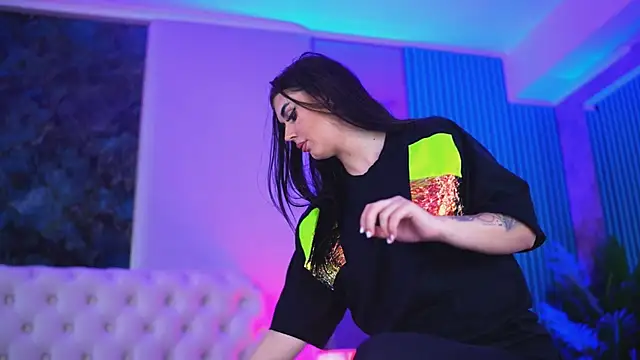 KendraMoon online show from 11.08.25