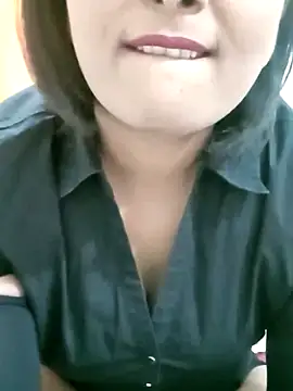 Snapshot of Queen_Kushi4 chatting on 07.22.26 Queen Kushi4 online show from 07.22.26
