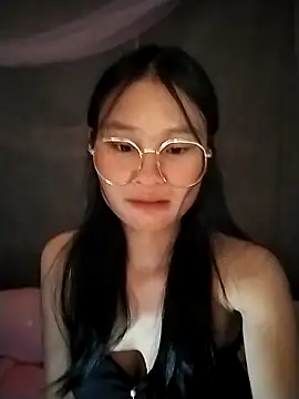 saronla 03 online show from 10.28.25