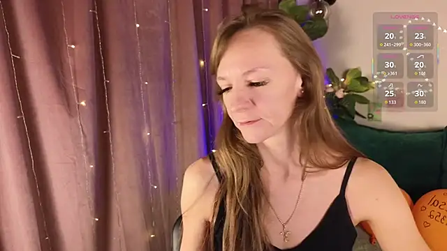 Jesica mooon online show from 11.21.25