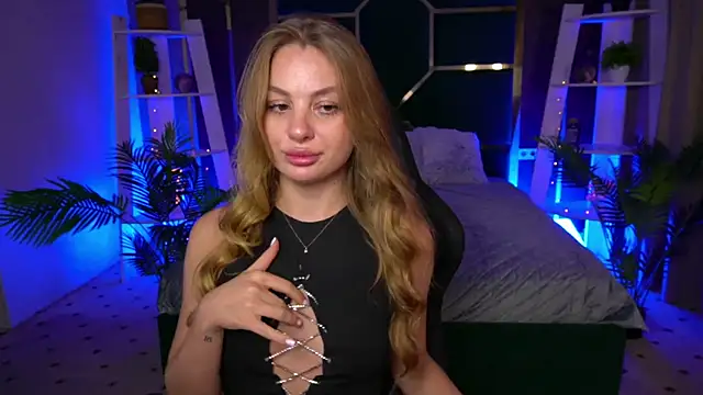 AngyyEyess online show from 11.22.25