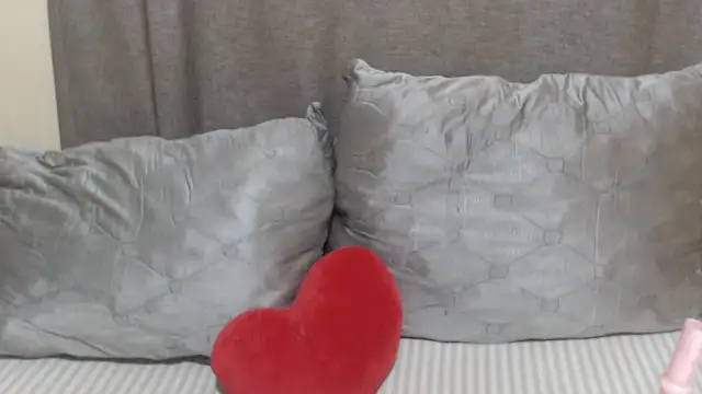 ScarlettNoire online show from 11.28.25