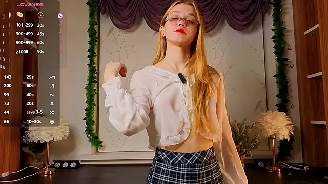 TomokoRocha online show from 02.10.26