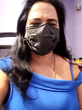 mallu-lover online show from 10.31.25