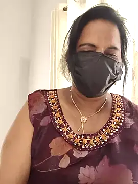 mallu-lover online show from 04.20.26