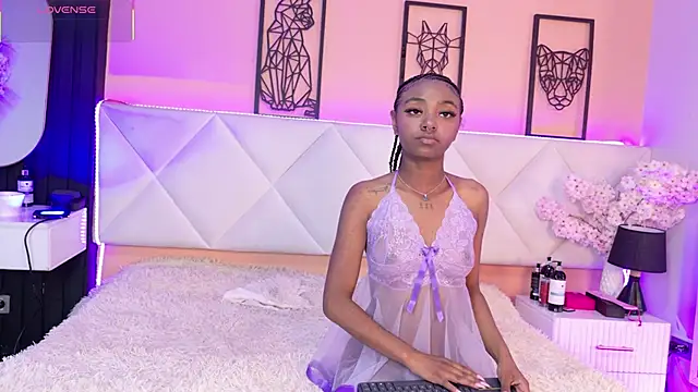 amy miller1 online show from 11.13.25