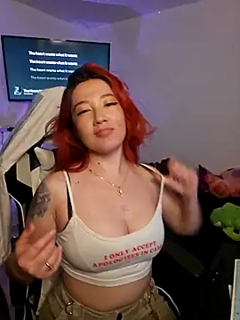 lunnaa  online show from 10.02.25