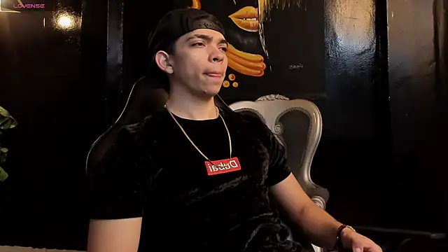 Eryonbradley online show from 11.20.25