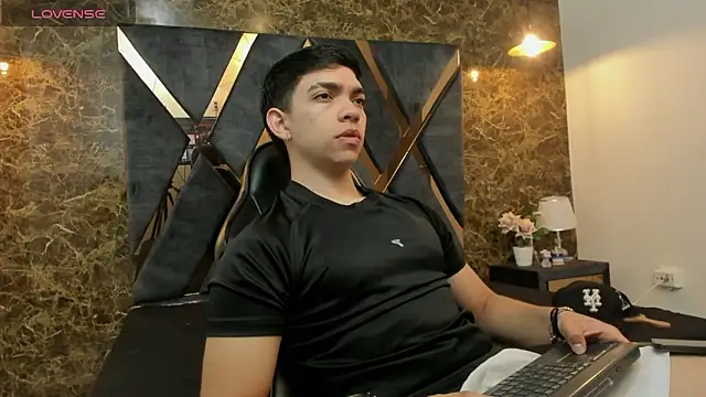 Eryonbradley online show from 02.24.26