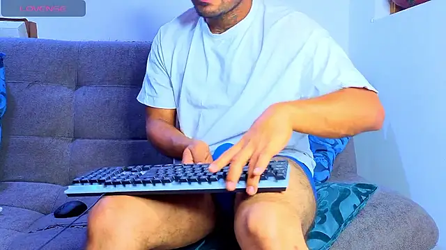 Snapshot of tomas_smith1 chatting on 01.16.26 tomas smith1 online show from 01.16.26