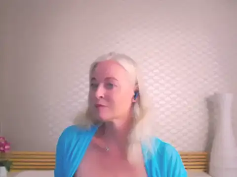 Snapshot of Anais_Janson chatting on 08.05.26 Anais Janson online show from 08.05.26